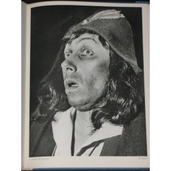 Le point revue artistique et littéraire  Le théatre national populaire