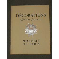 Décorations officielles...