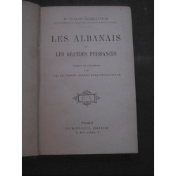 Les albanais et les grandes puissances